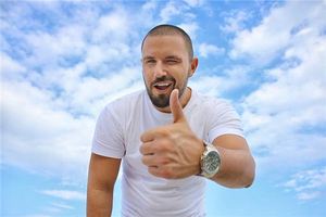 夢見讚揚 表揚 讚美