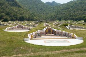 女人夢見墳墓冒煙