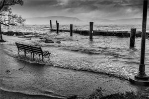 做夢發大水是什麼徵兆