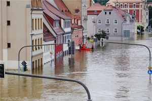 懷孕夢見發大水