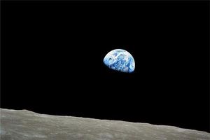 夢見月亮忽然掉下來