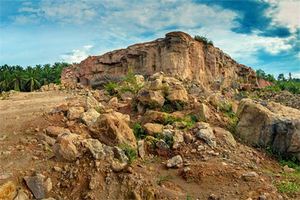 夢到土石流滑坡