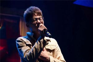 夢見卡拉OK K歌 唱歌