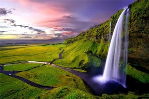 夢見瀑布飛流直下