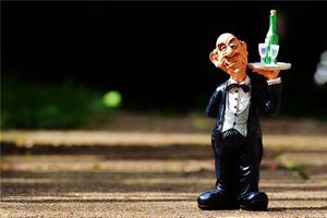 夢見酒店服務員