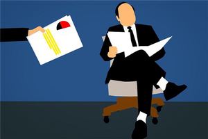 夢見推銷保險者